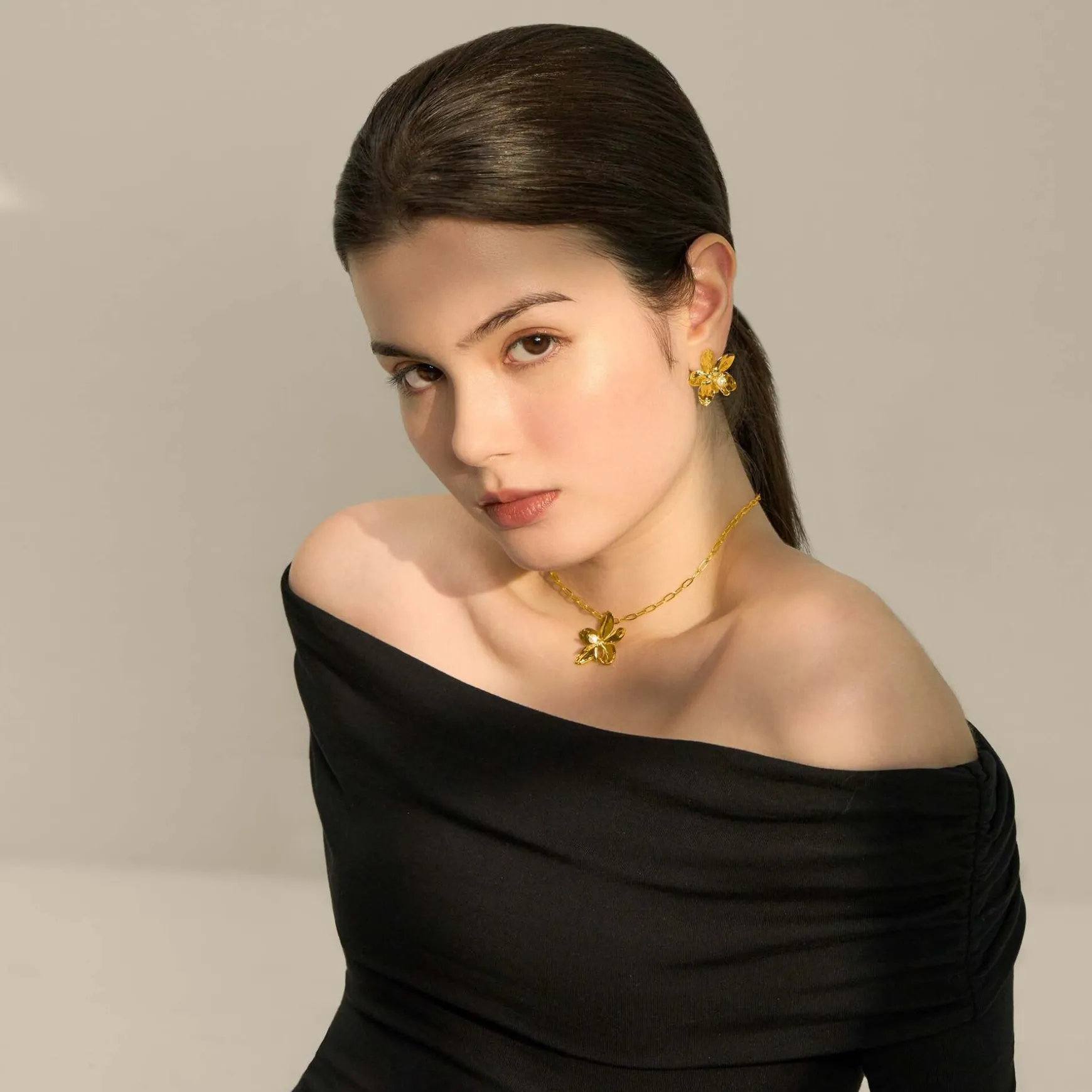 Aeridovanda Blooms Earrings