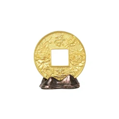 Auspicious Coin on Mountain
