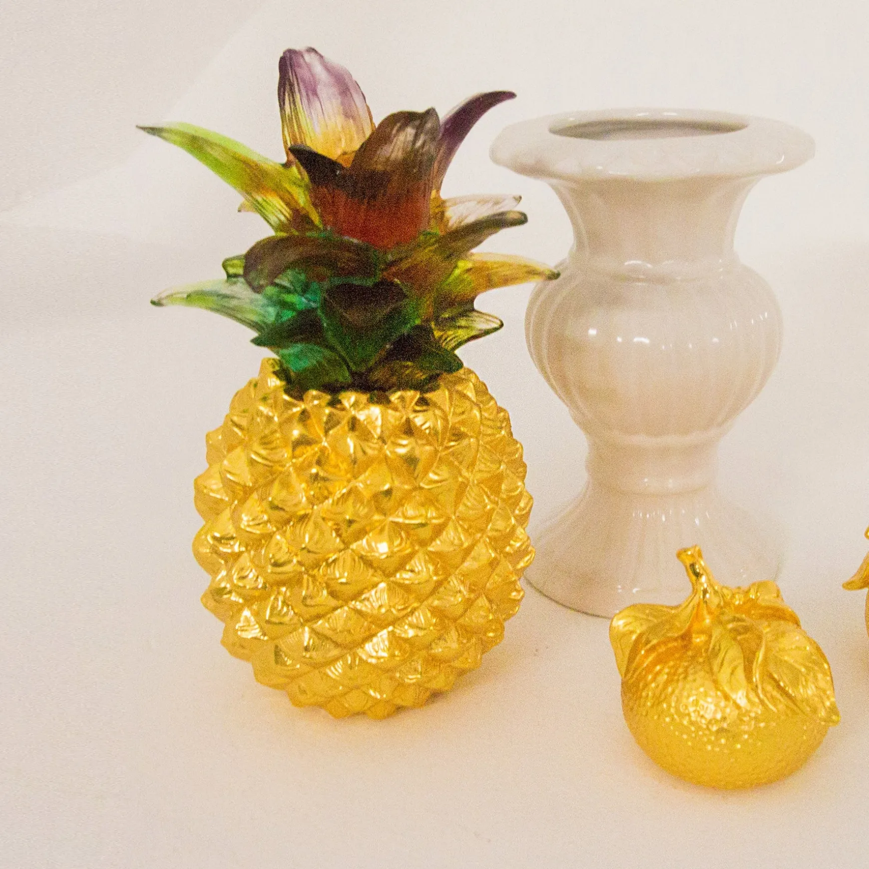 Auspicious Pineapple with Liu Li