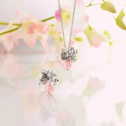 Budding Love Ring with Rose Quartz