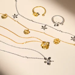 Dainty Ascocenda Necklace