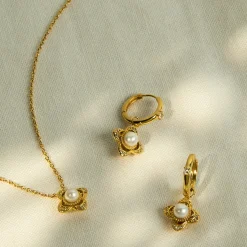 Lady Peranakan Earrings