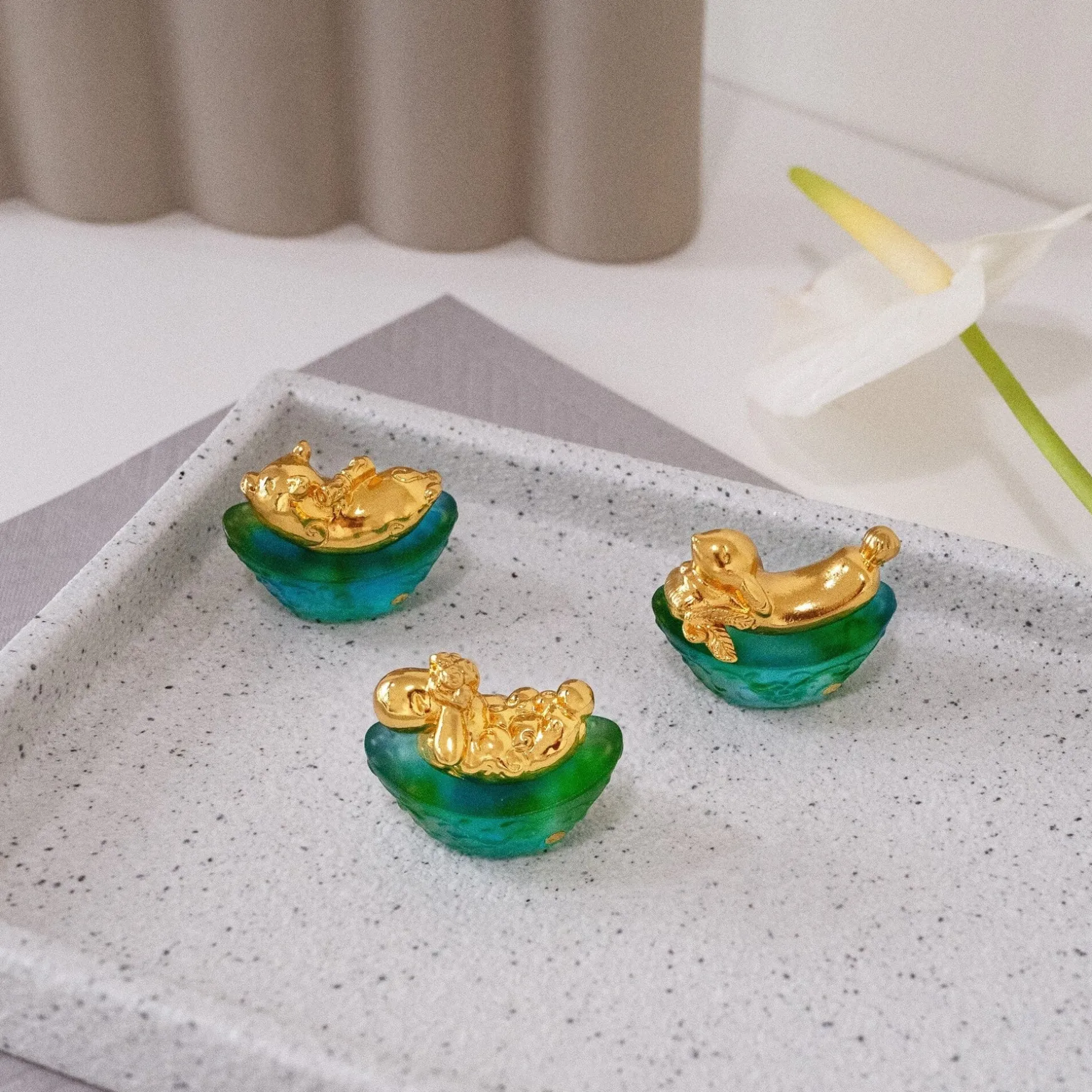 Mini Celestial – Rabbit on Green Liu Li