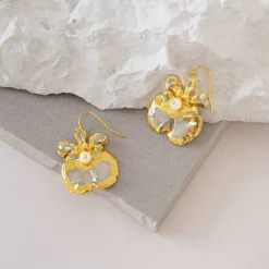 Oncidium Coco Drop II Earrings (PG)