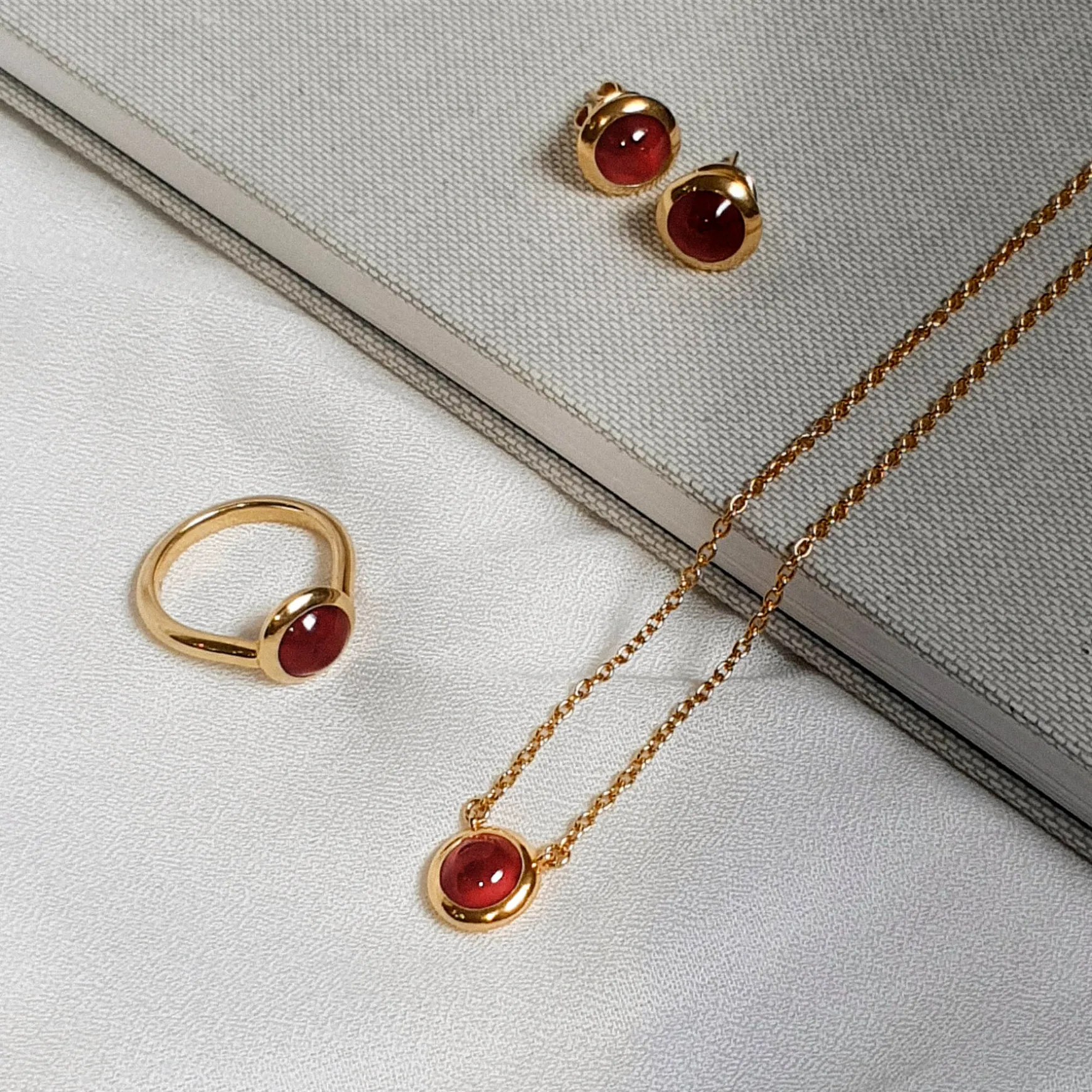 Peranakan Jewel Ring with Red Garnet