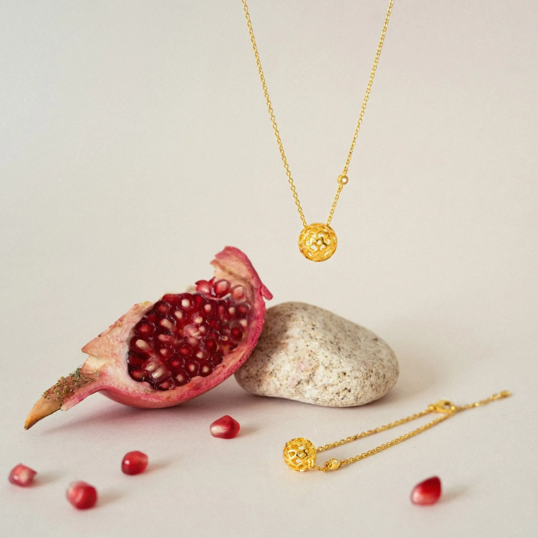Peranakan Spheres Large Necklace with White Topaz (G)