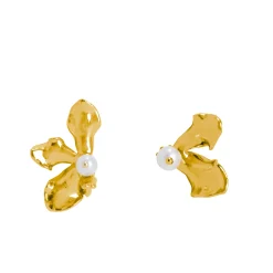 Re-Bloom Classic Pearl Earrings