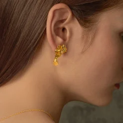 Resilient Vanda Earrings