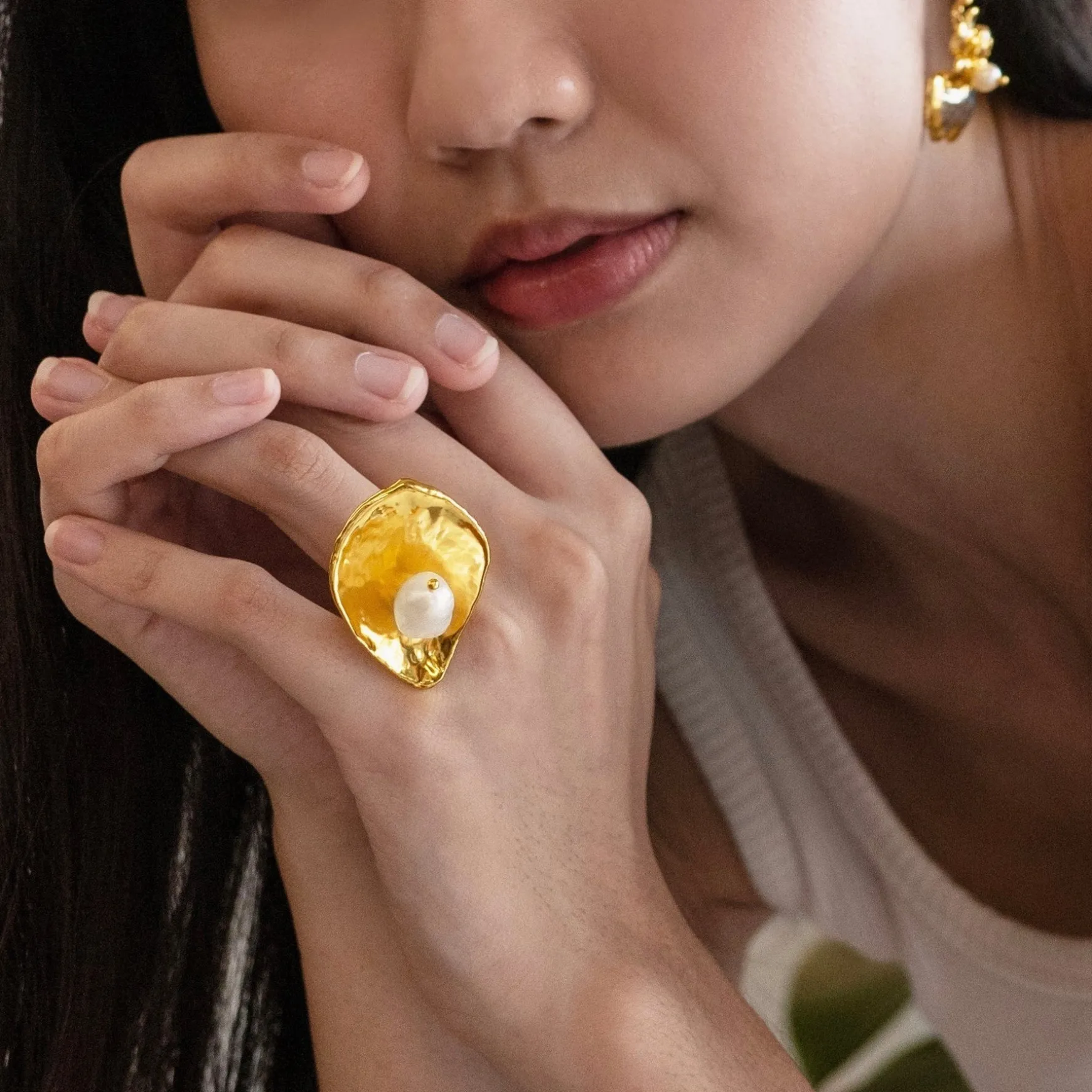 Rose Petal Ring with Pearl